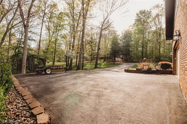 485 Northlake Drive, Vincent, OH 45784