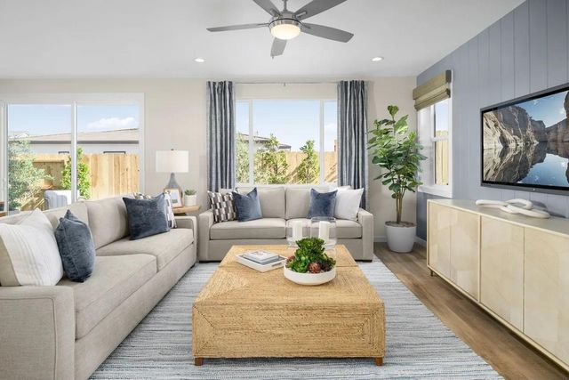 3954 Aura Way, Rancho Cordova, CA 95742