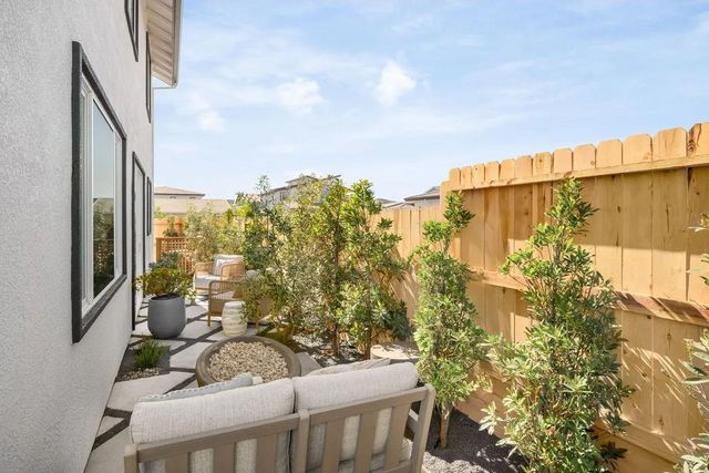 3954 Aura Way, Rancho Cordova, CA 95742