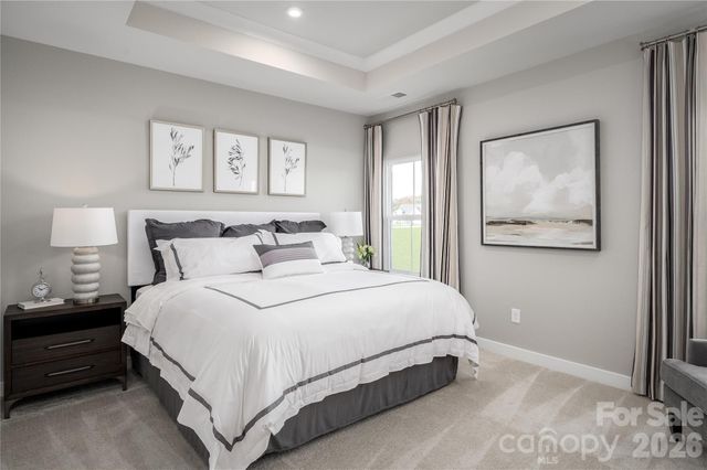 925 Heathway Drive, Charlotte, NC 28213