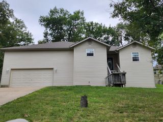 134 Wright Road, Reeds Spring, MO 65737