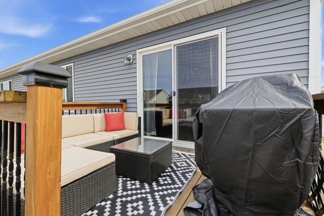 1332 4th Street NW, West Fargo, ND 58078