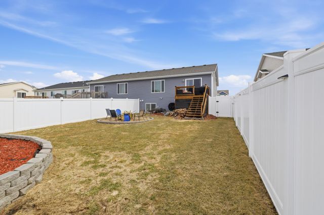 1332 4th Street NW, West Fargo, ND 58078