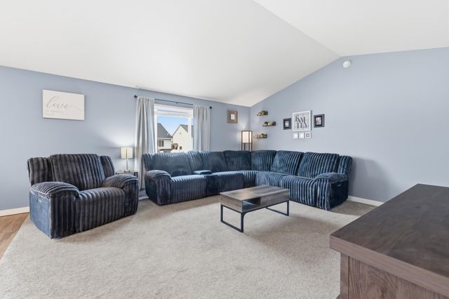 1332 4th Street NW, West Fargo, ND 58078