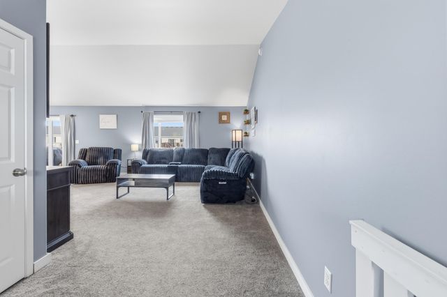 1332 4th Street NW, West Fargo, ND 58078