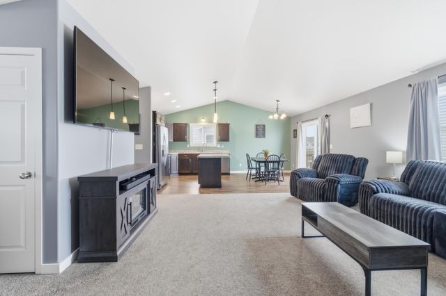 1332 4th Street NW, West Fargo, ND 58078