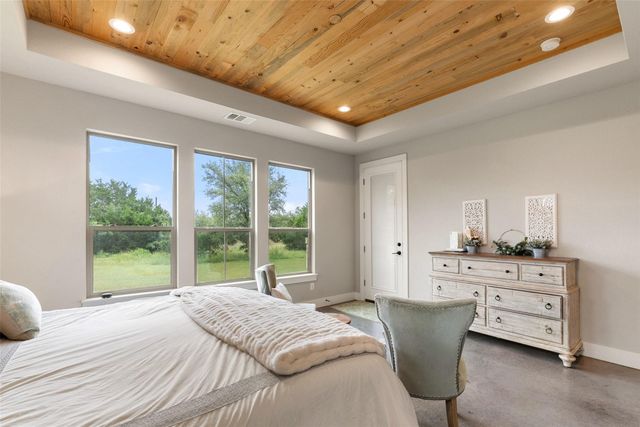 3830 Outback TRL, Spicewood, TX 78669