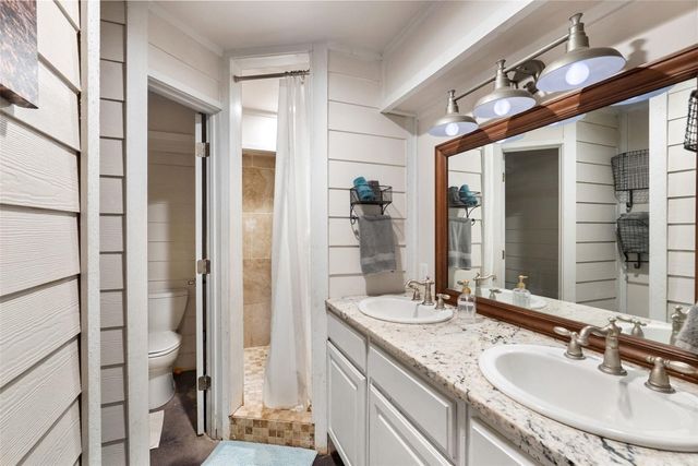 3830 Outback TRL, Spicewood, TX 78669