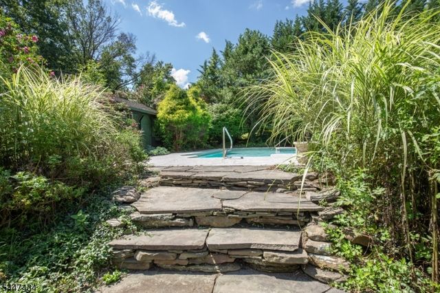 230 Shiloh Rd, Hope Twp., NJ 07825