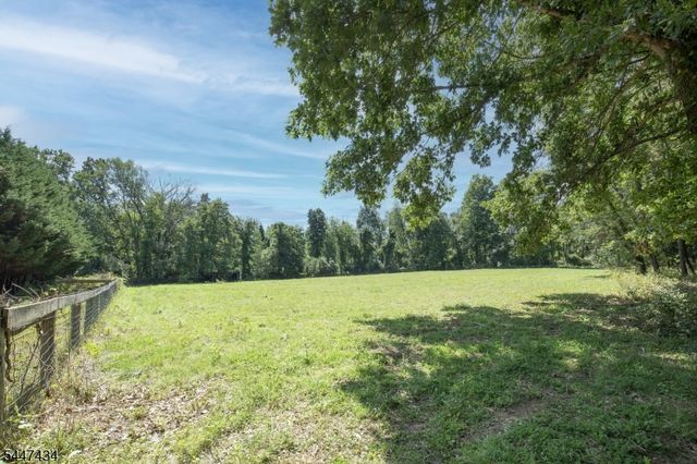 230 Shiloh Rd, Hope Twp., NJ 07825