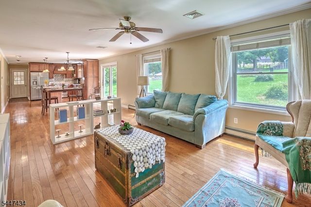 230 Shiloh Rd, Hope Twp., NJ 07825