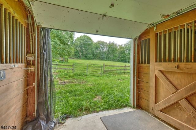 230 Shiloh Rd, Hope Twp., NJ 07825