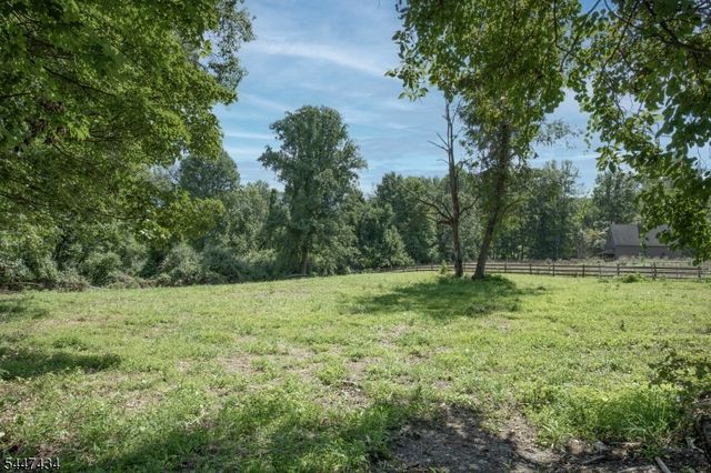 230 Shiloh Rd, Hope Twp., NJ 07825