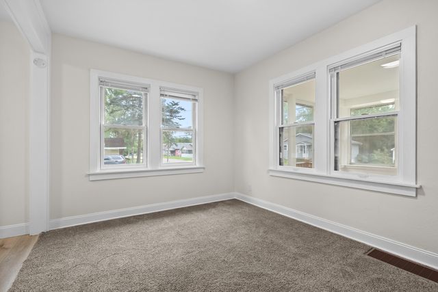 736 Hutchinson Street, Kalamazoo City, MI 49008