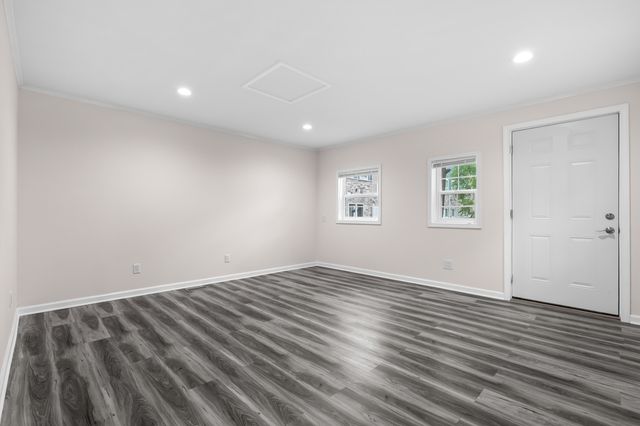 736 Hutchinson Street, Kalamazoo City, MI 49008