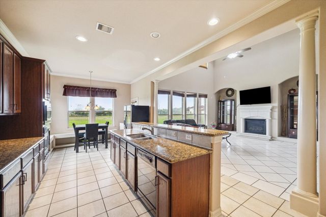 9011 Majesty Lane, Richmond, TX 77469
