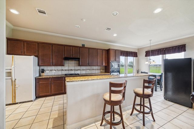 9011 Majesty Lane, Richmond, TX 77469