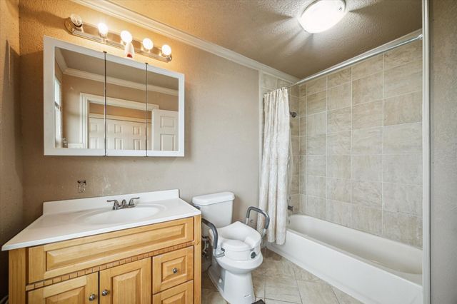 9011 Majesty Lane, Richmond, TX 77469