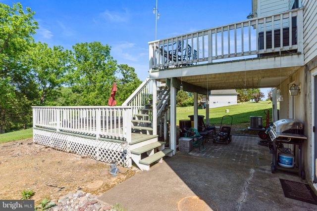 15217 SPARKLIN SPRINGS LN, Airville, PA 17302