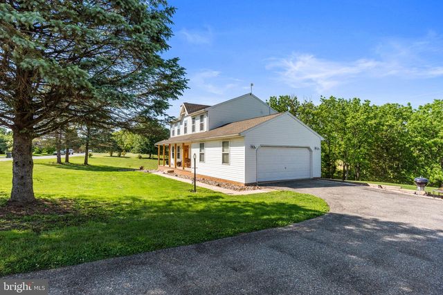 15217 SPARKLIN SPRINGS LN, Airville, PA 17302