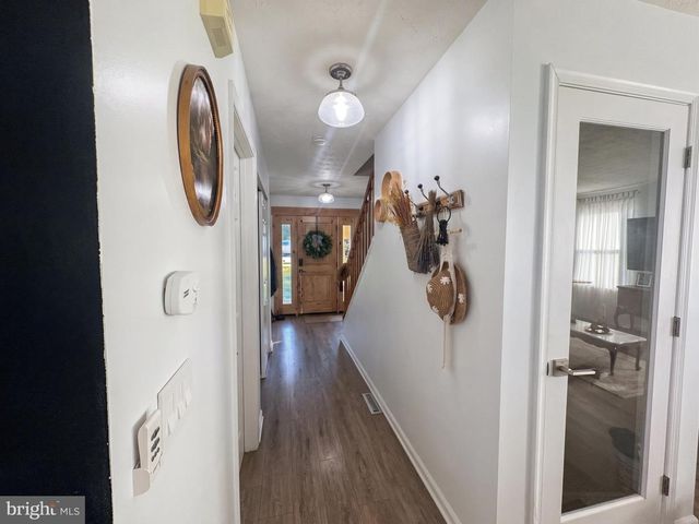 15217 SPARKLIN SPRINGS LN, Airville, PA 17302