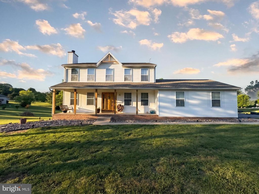 15217 SPARKLIN SPRINGS LN, Airville, PA 17302