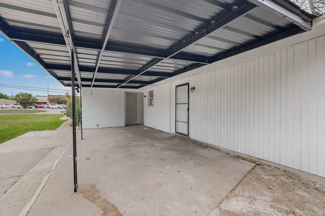 1001 Pioneer Road, Mesquite, TX 75149