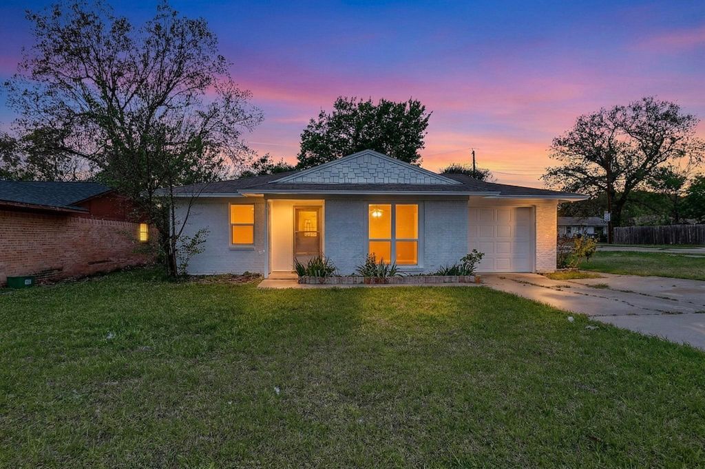 1001 Pioneer Road, Mesquite, TX 75149