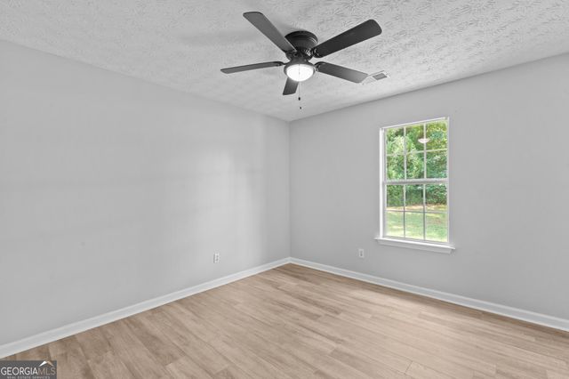 169 Meadow View Drive, Jackson, GA 30233