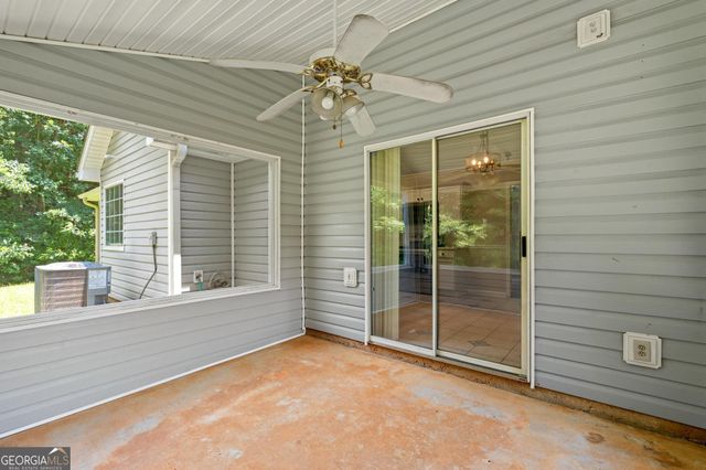 169 Meadow View Drive, Jackson, GA 30233