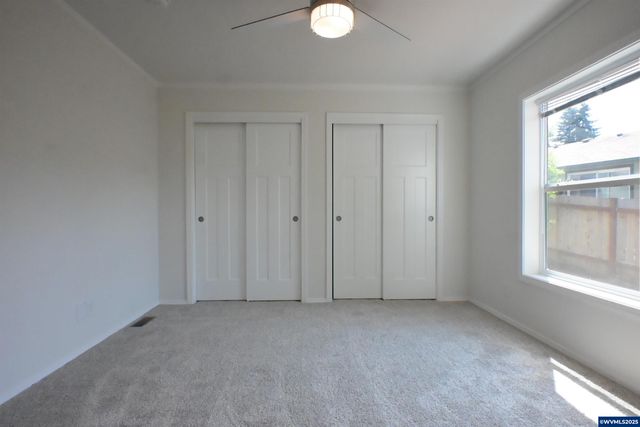 4995 SE Sunnyside Rd W21, Salem, OR 97302