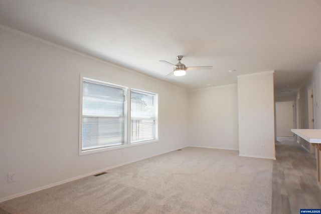 4995 SE Sunnyside Rd W21, Salem, OR 97302