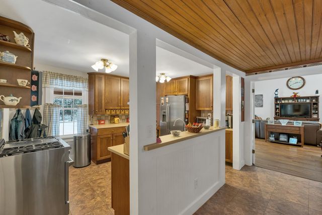 264 Wing Road, Bethlehem, NH 03574