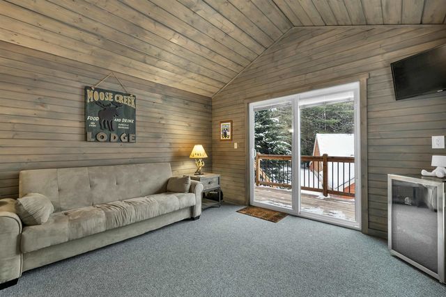 264 Wing Road, Bethlehem, NH 03574