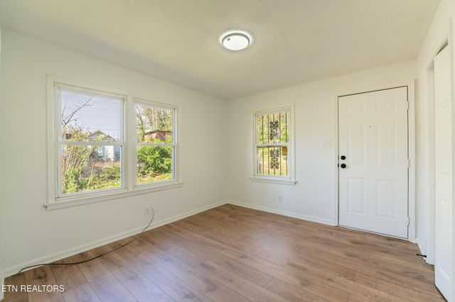 2623 Tecoma Drive, Knoxville, TN 37917