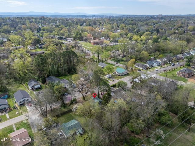 2623 Tecoma Drive, Knoxville, TN 37917