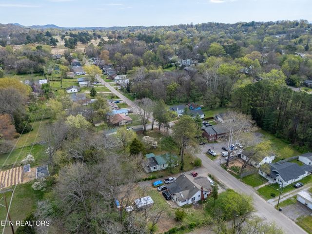 2623 Tecoma Drive, Knoxville, TN 37917