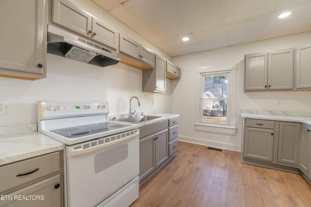 2623 Tecoma Drive, Knoxville, TN 37917