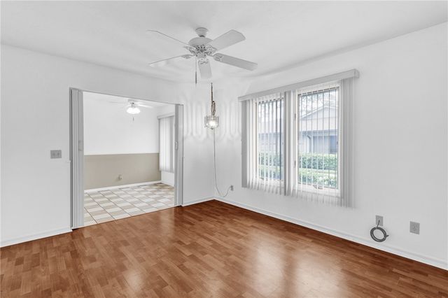 646 Centre Court SW 102, Vero Beach, FL 32962