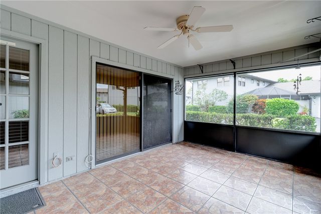 646 Centre Court SW 102, Vero Beach, FL 32962