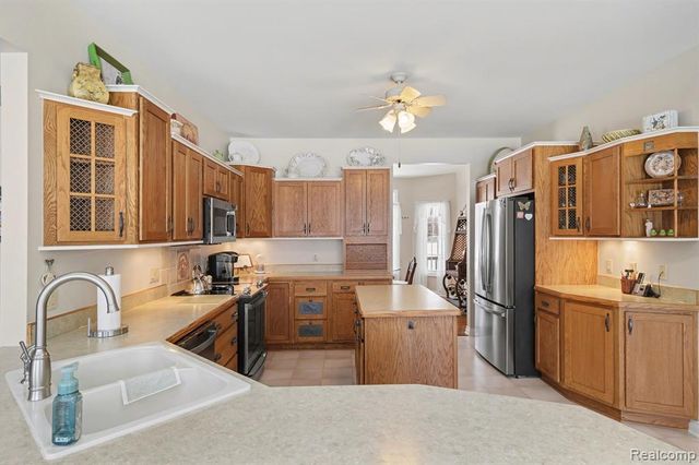 1720 N Lake Pleasant Road, Attica, MI 48412