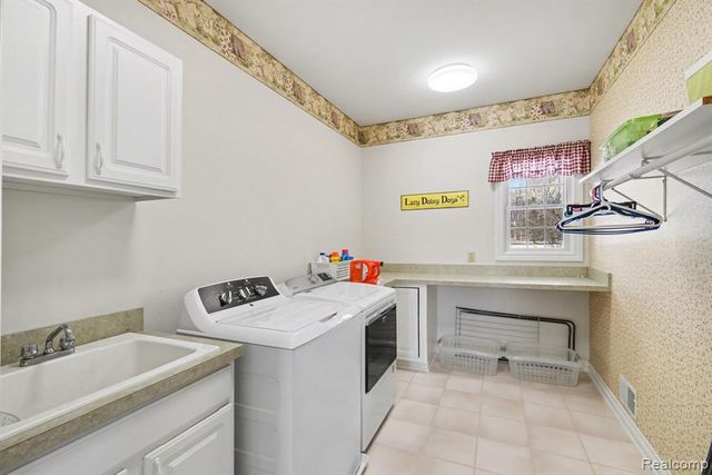 1720 N Lake Pleasant Road, Attica, MI 48412