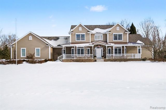 1720 N Lake Pleasant Road, Attica, MI 48412