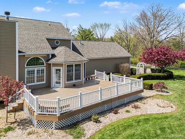 1720 N Lake Pleasant Road, Attica, MI 48412
