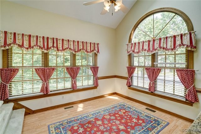 11815 Crown Prince Cir, Richmond, VA 23238