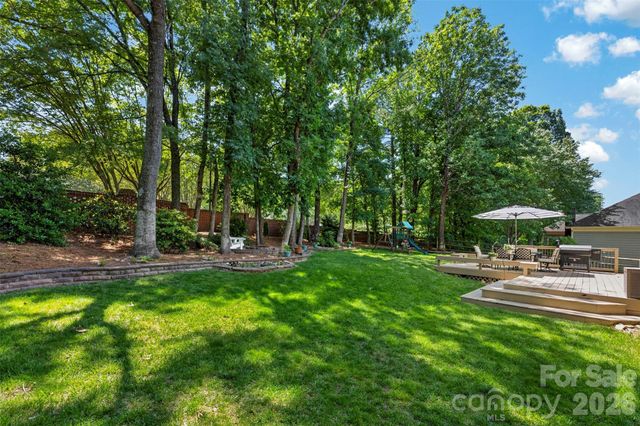 7618 Wingmont Drive, Charlotte, NC 28269
