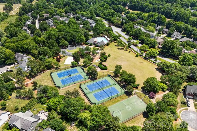 7618 Wingmont Drive, Charlotte, NC 28269