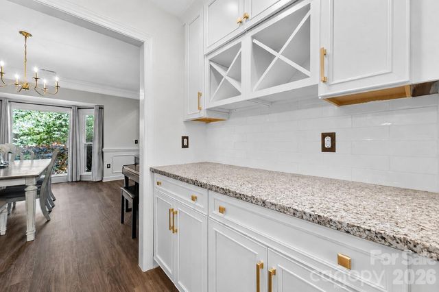 7618 Wingmont Drive, Charlotte, NC 28269