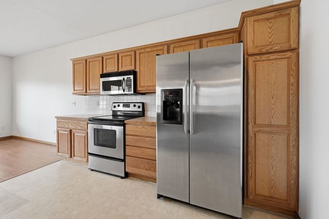 3410 N Sandplum, Wichita, KS 67205