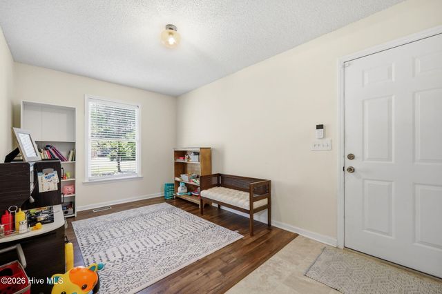 1524 Batts Circle, Greenville, NC 27834